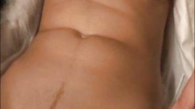 Doskonałe :  Kendra sex filmy ostre i Nicole ruchają się z Chadem White Filmy dla dorosłych 