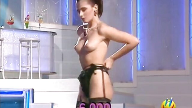 Doskonałe :  MILF Jasmine Jae z dużymi sztucznymi cyckami uprawia seks i dostaje spermę na swoje ciało darmowe ostre filmy porno Filmy dla dorosłych 